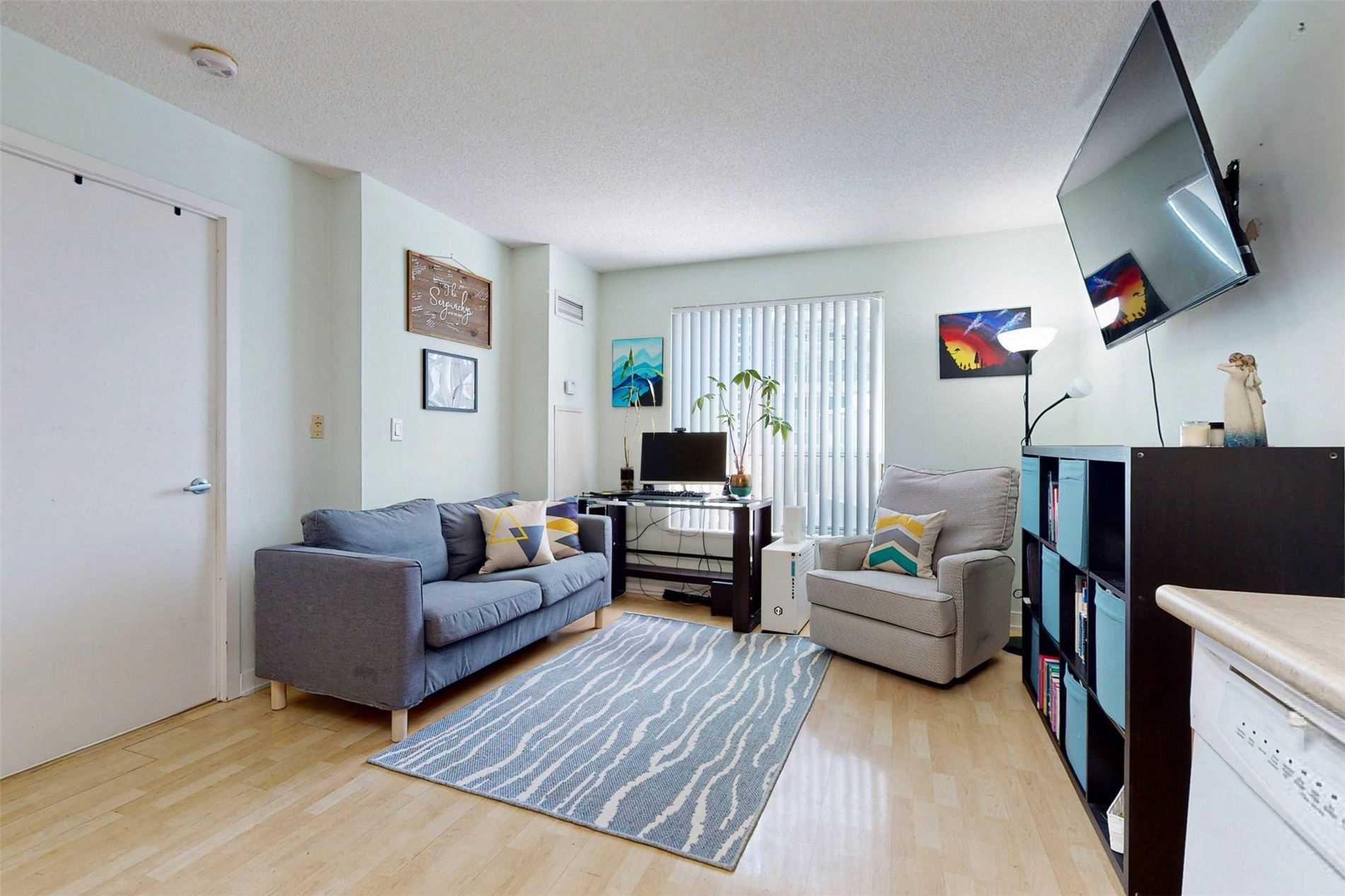 Listing E5743504 - Large Photo # 4