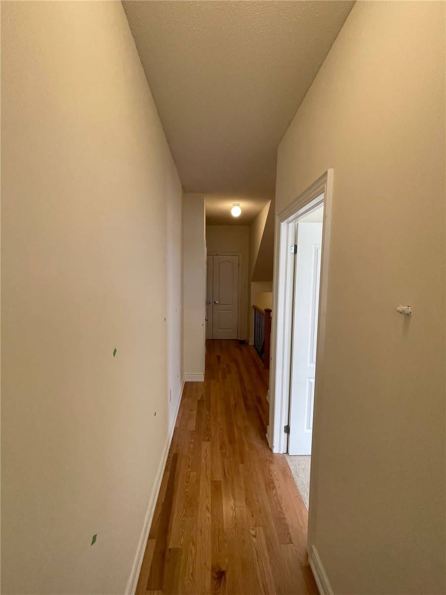 8 Bellerive Lane