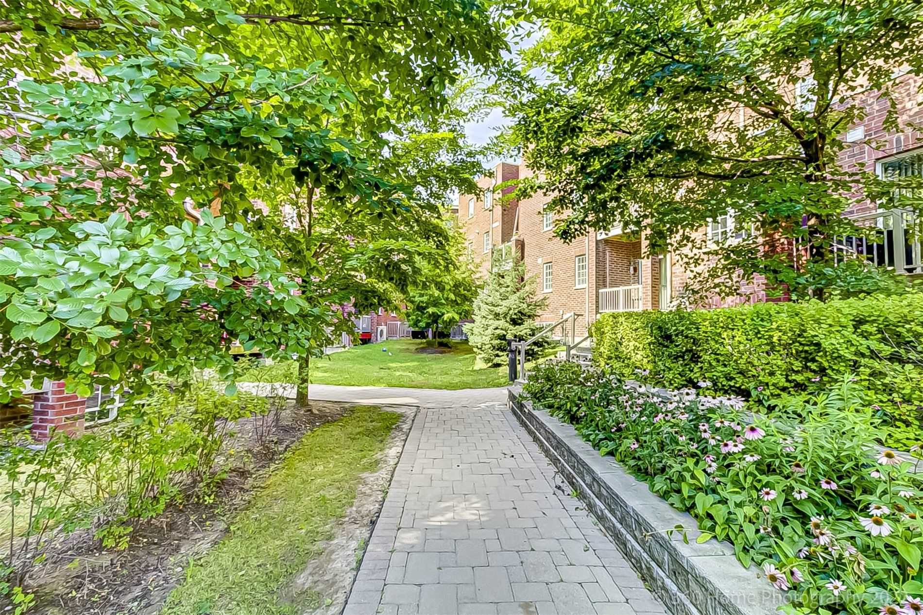 4689 Kingston Road #52