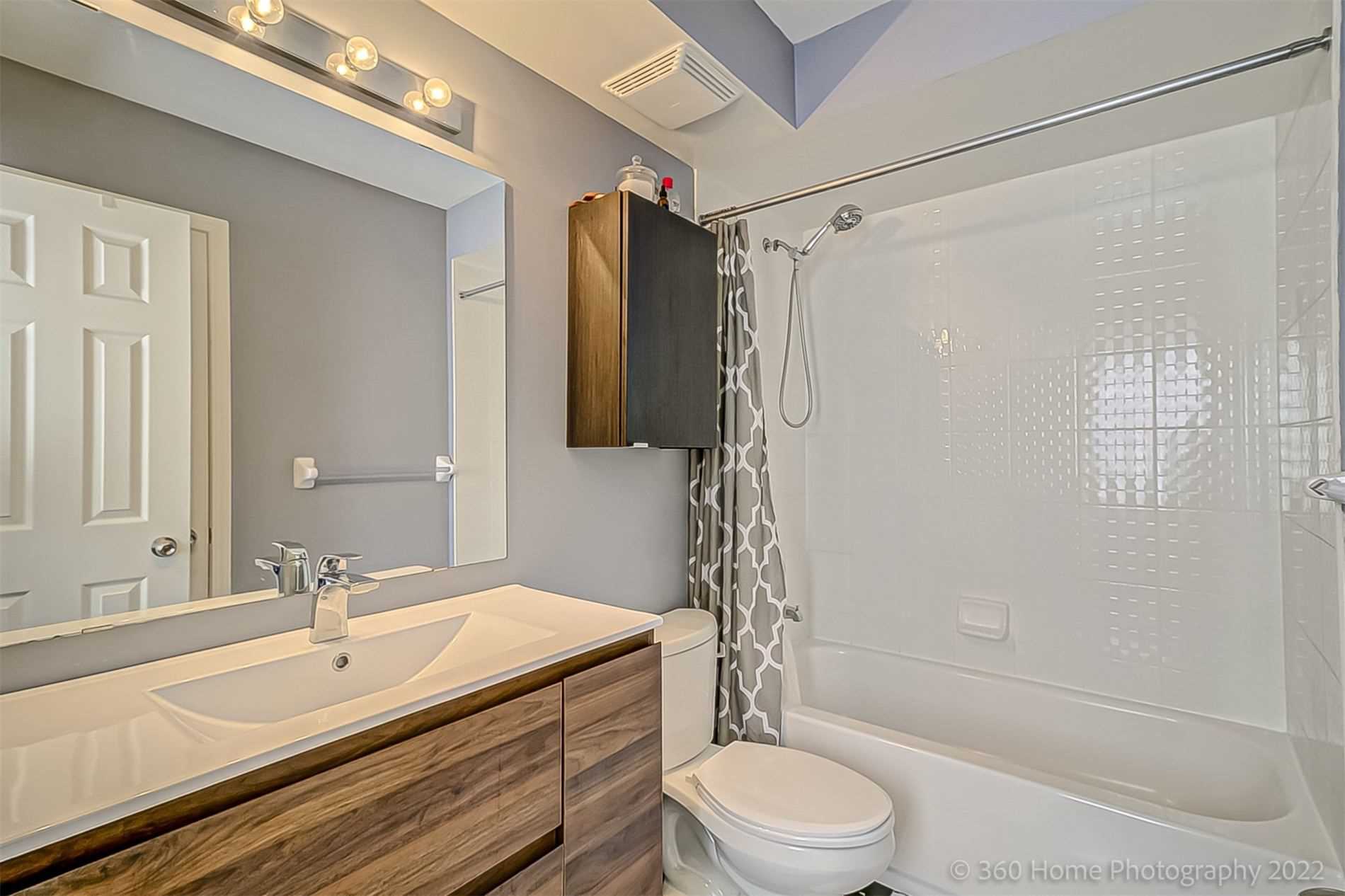 4689 Kingston Road #52
