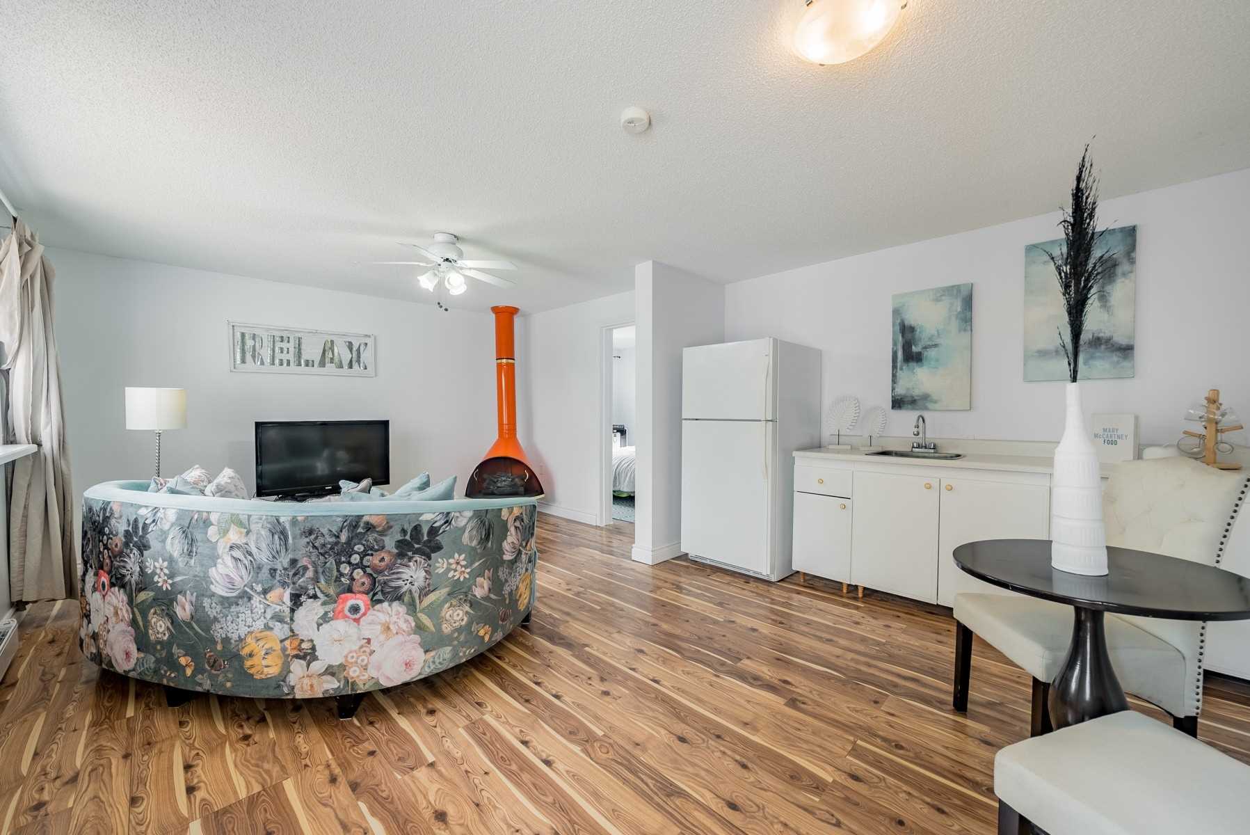 40 Scugog Point Cres