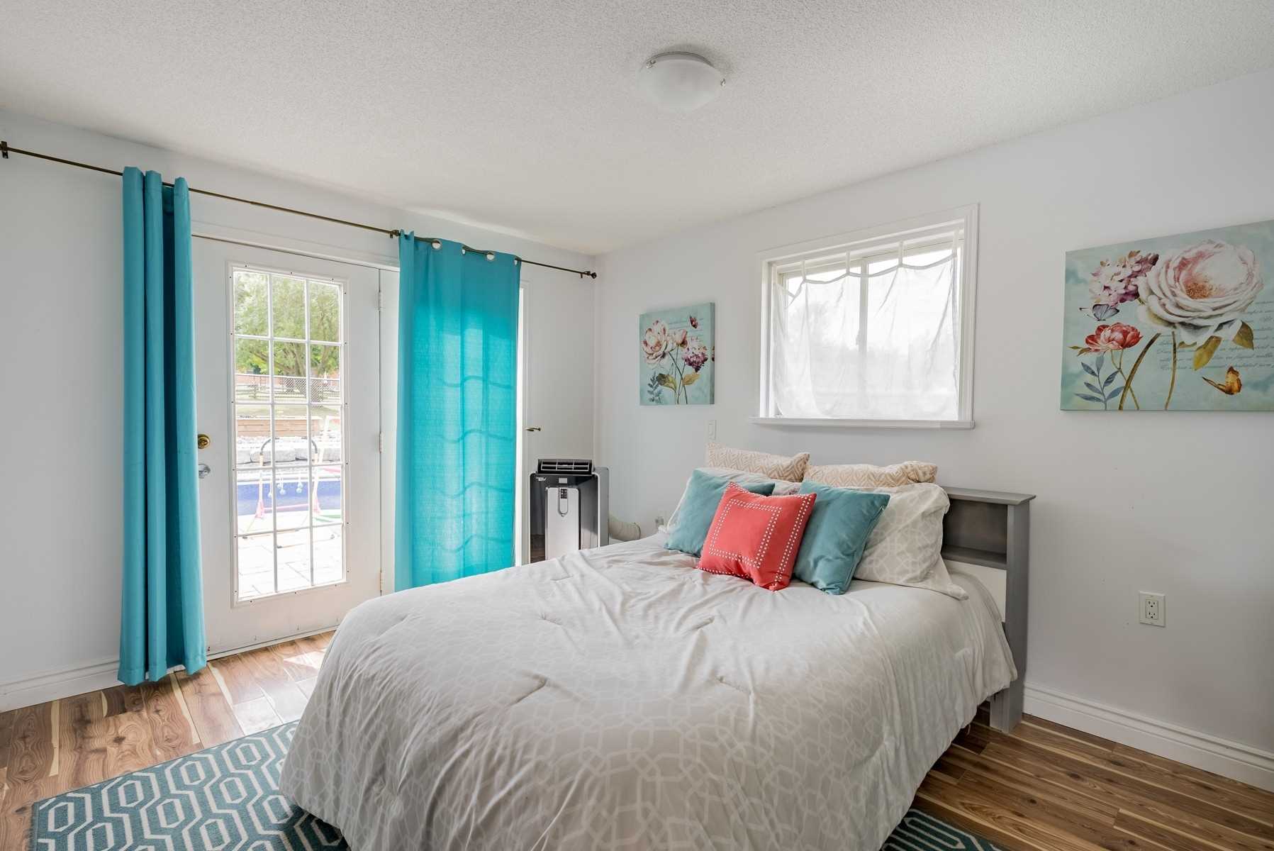 40 Scugog Point Cres