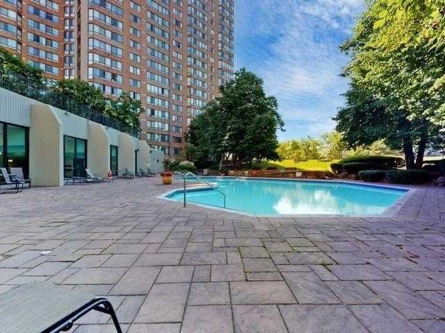 55 Bamburgh Circle #113