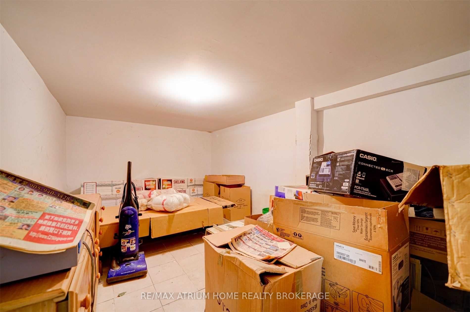 1852 Danforth Ave
