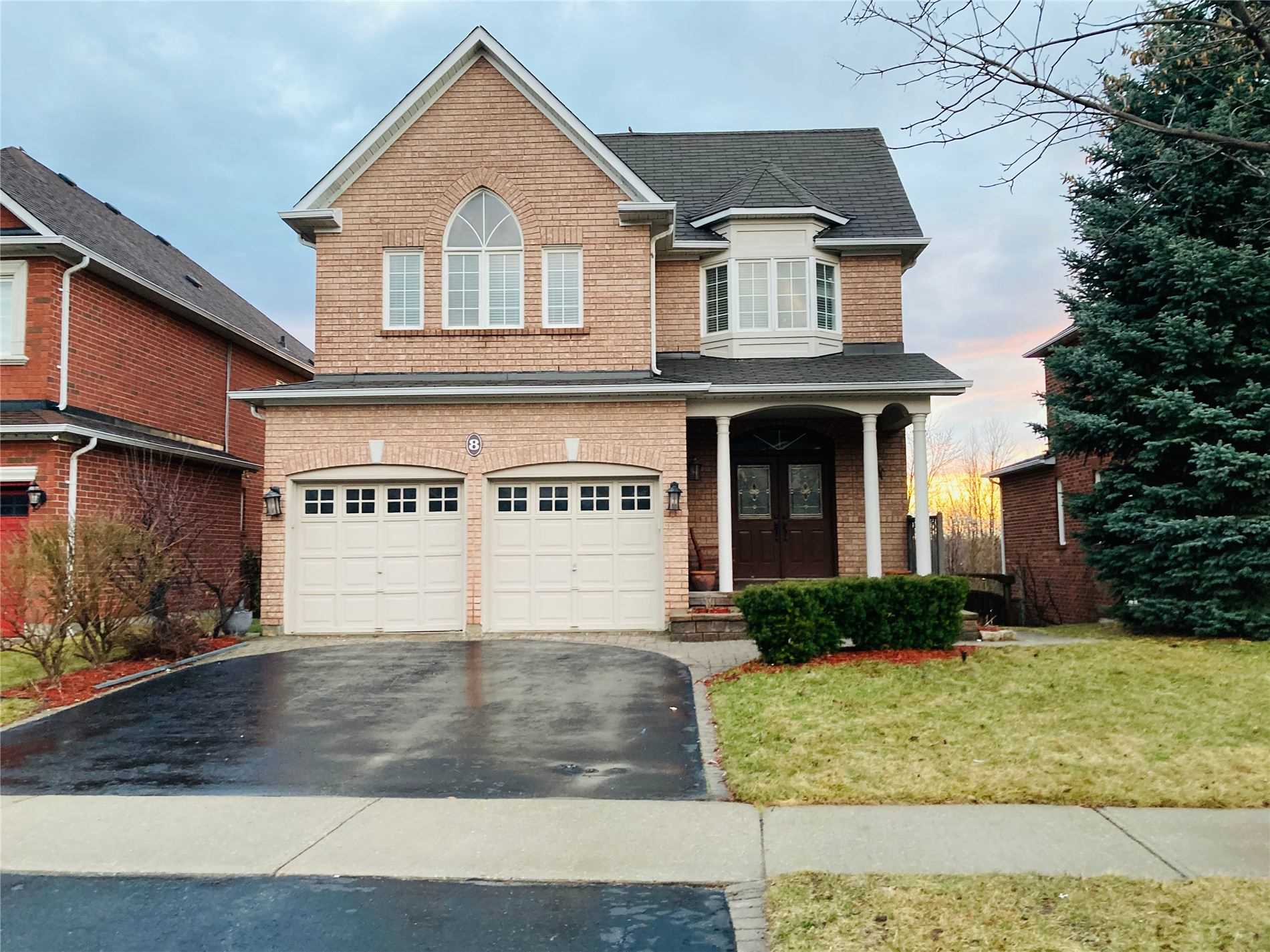 8 Woodcock Ave, #Main