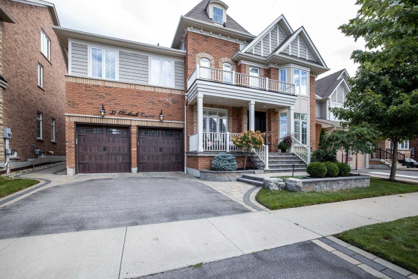 33 Northcastle Cres, Whitby