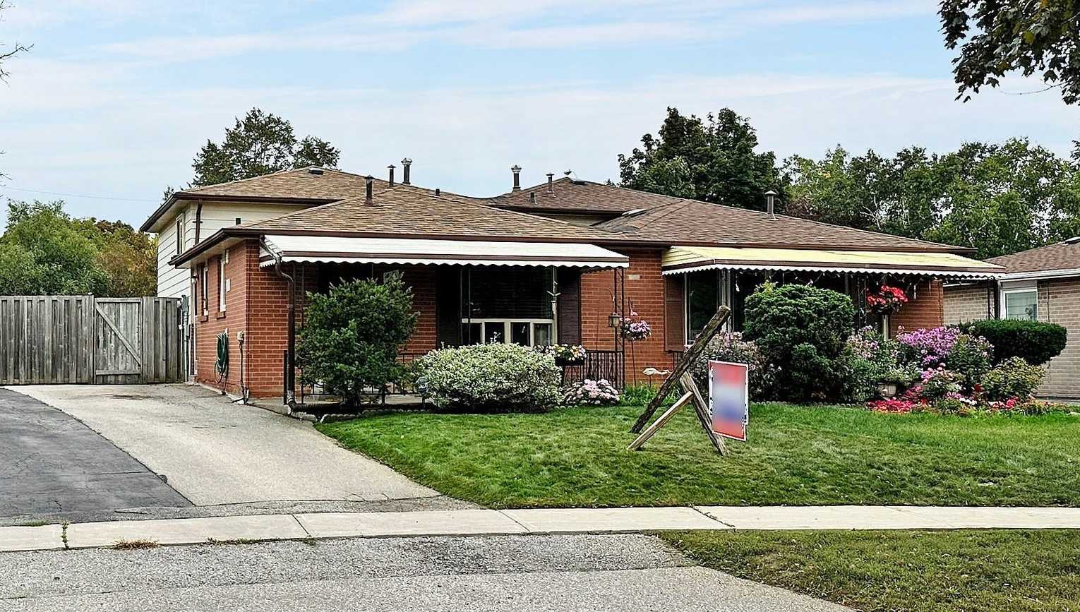 45 Coxworth Cres
