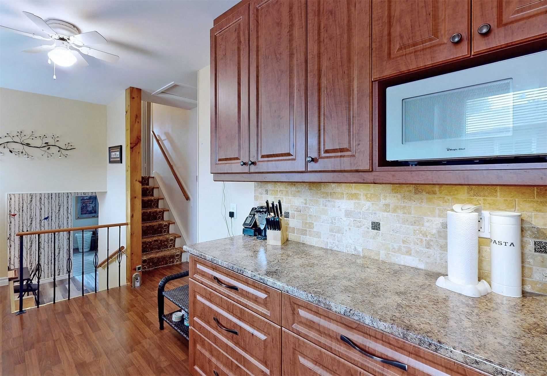 45 Coxworth Cres