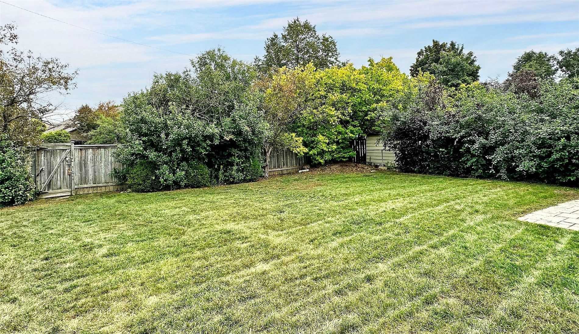 45 Coxworth Cres