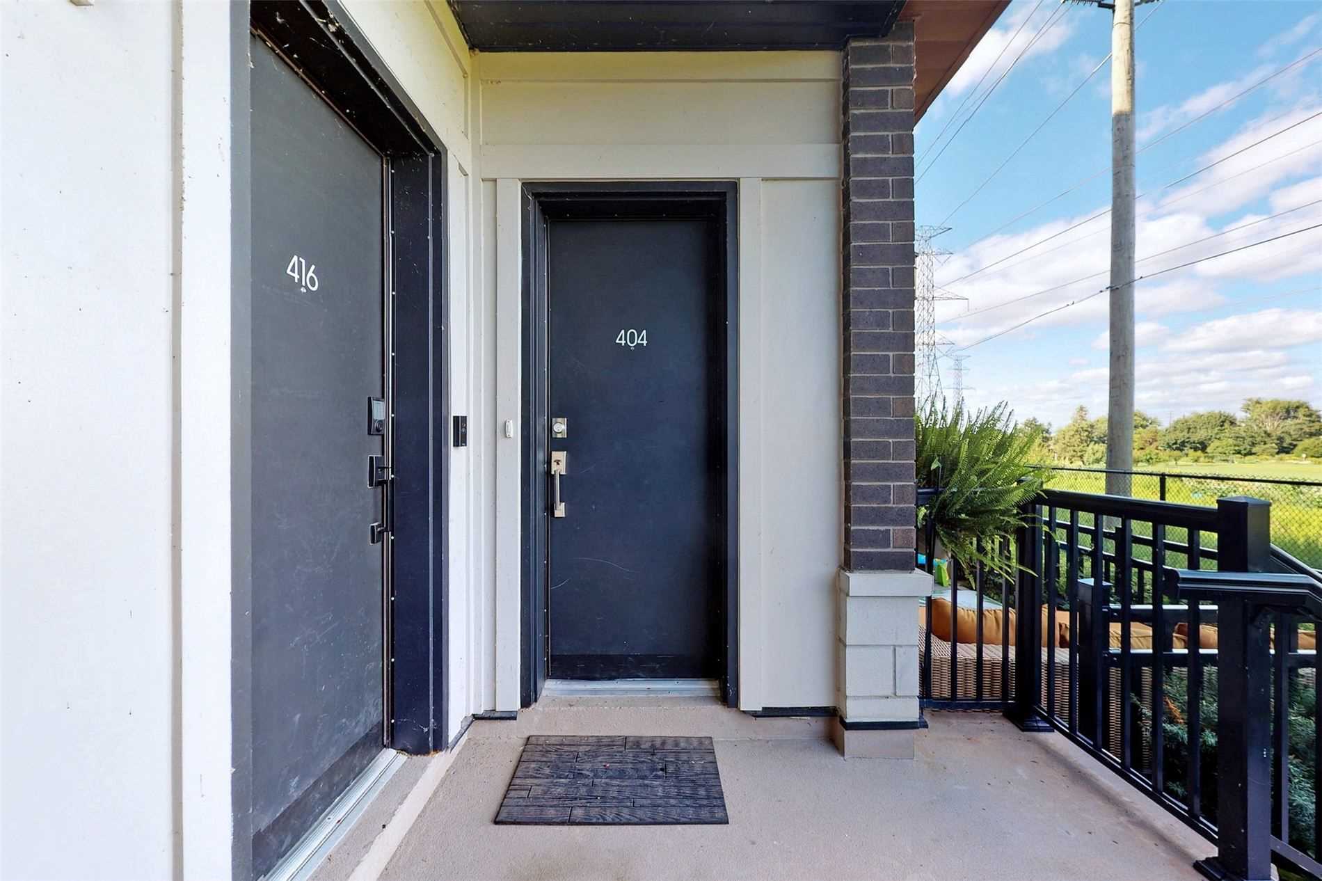 1555 Kingston Road, #404