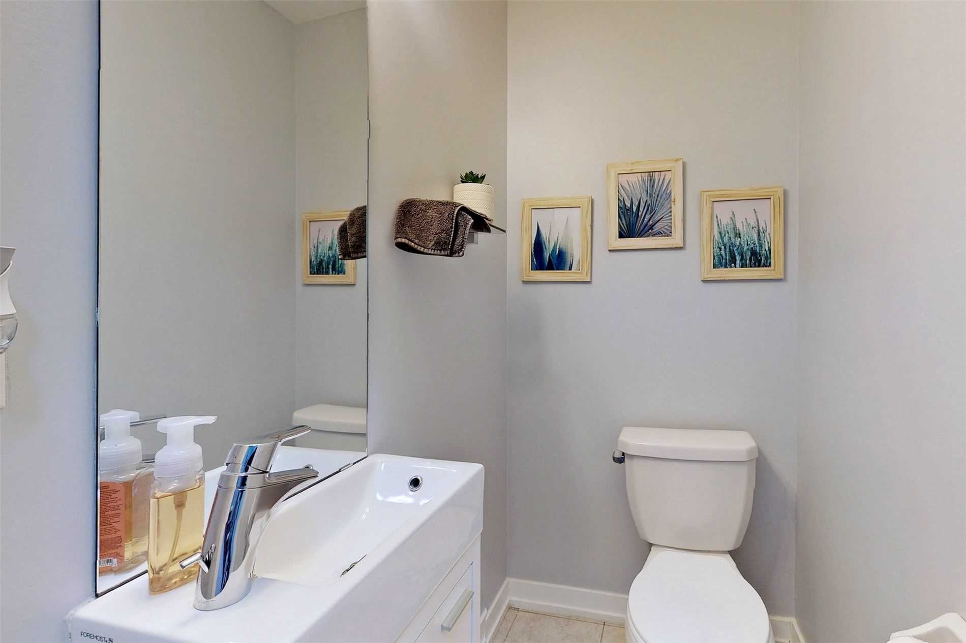 1555 Kingston Road, #404