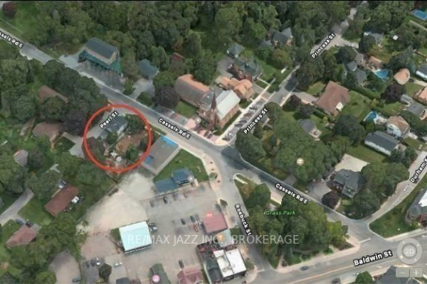 20 Cassels Rd E, Whitby