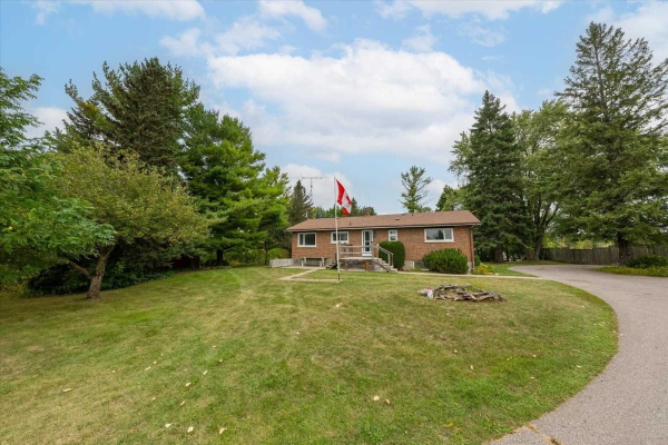 992 Church St N, Ajax
