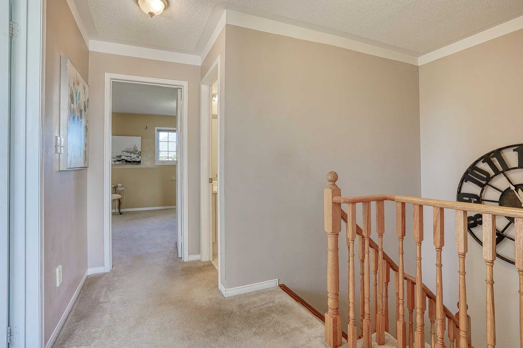 115 Wilkins Cres