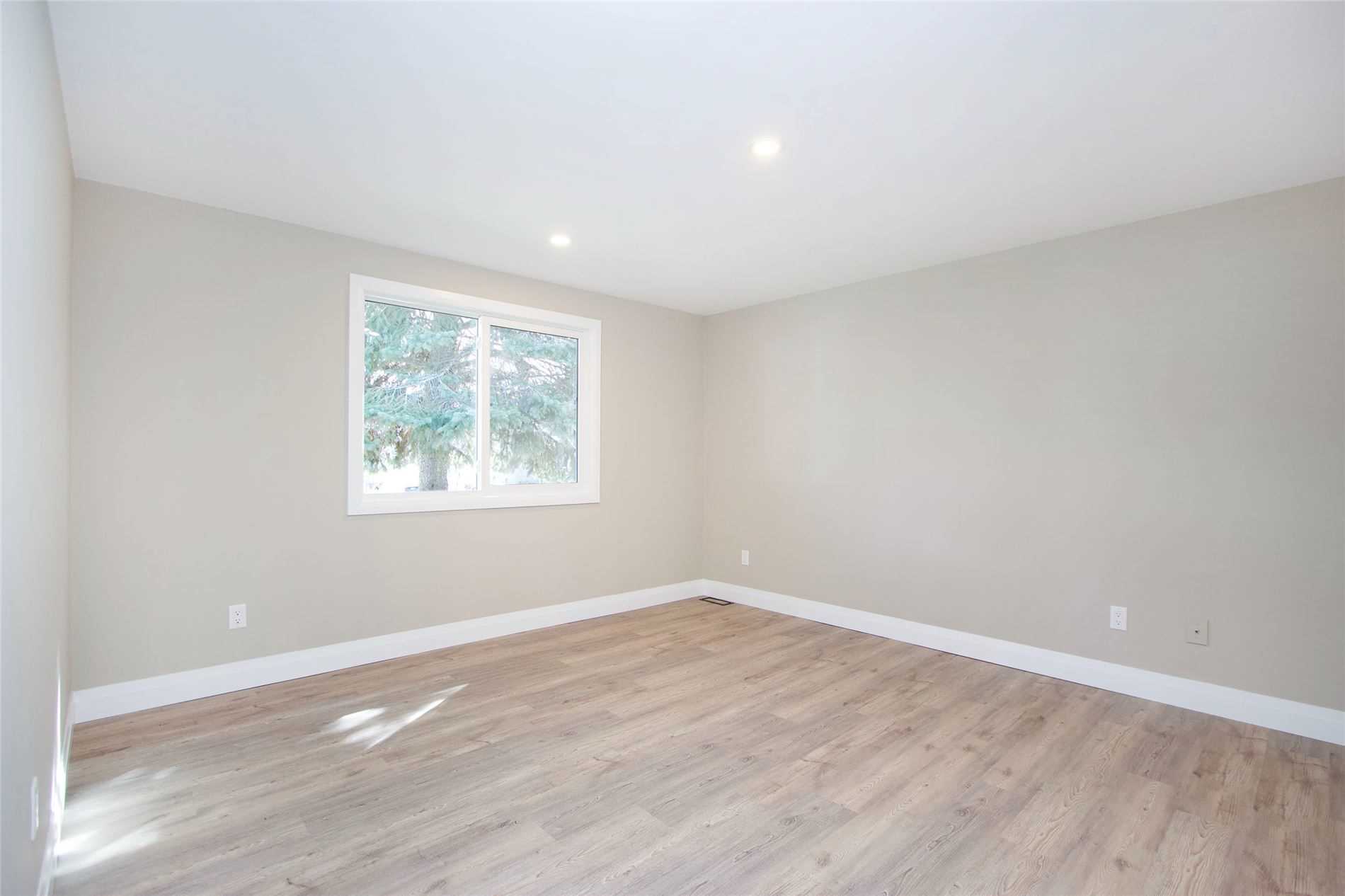 Listing E5783908 - Large Photo # 18