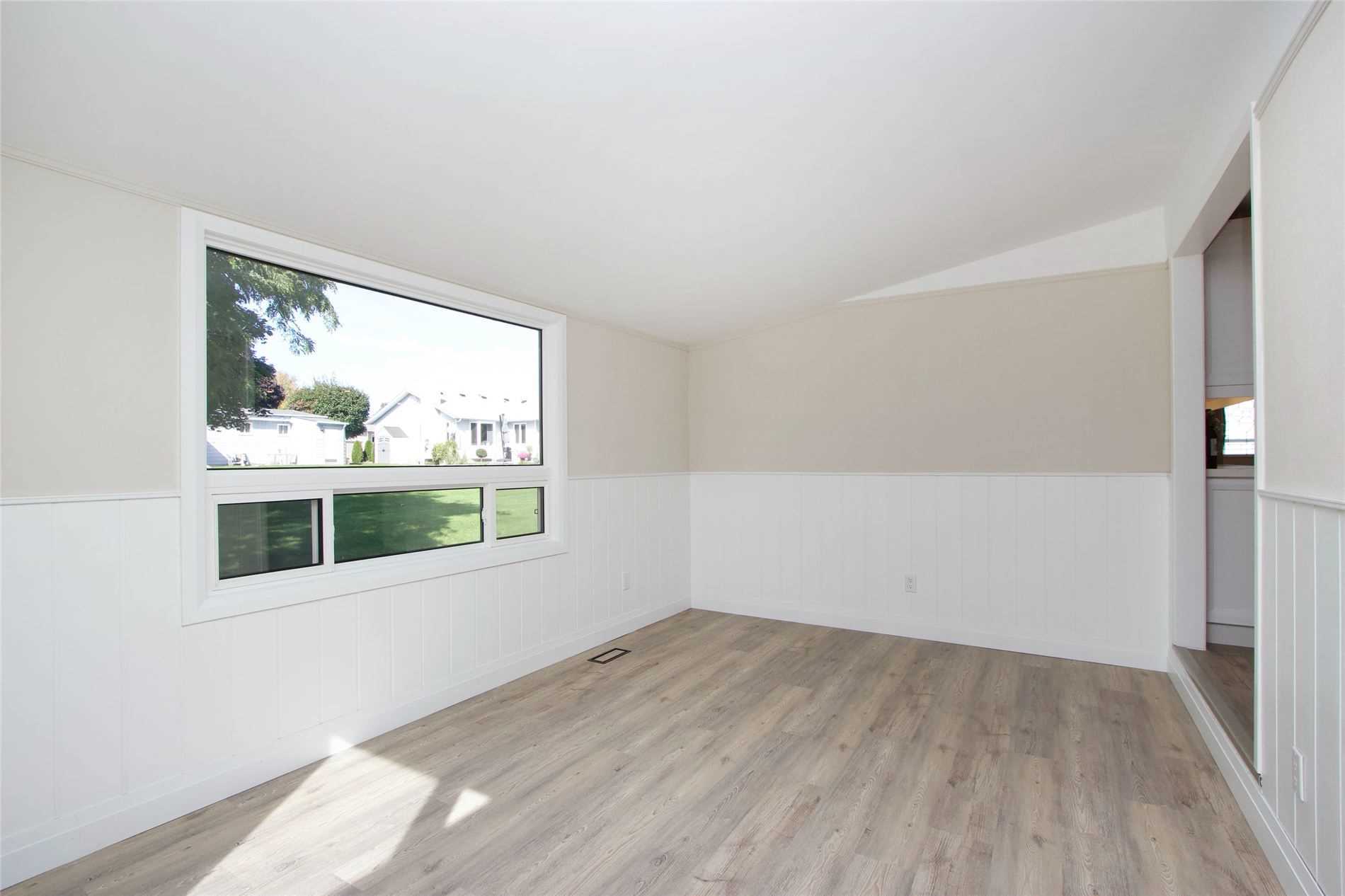 Listing E5783908 - Large Photo # 17