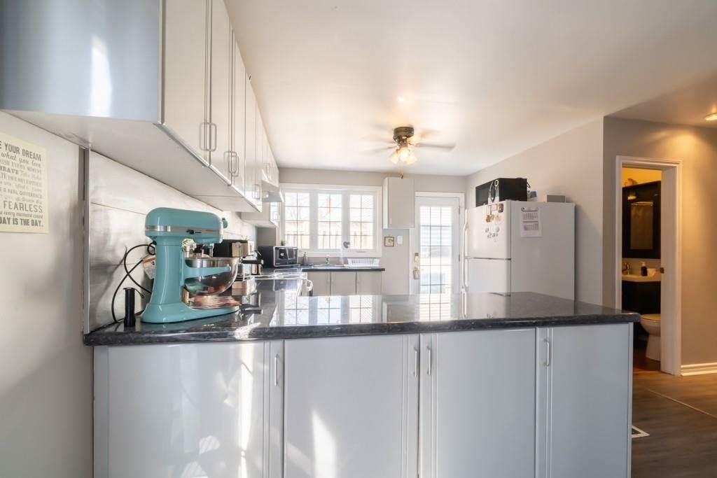85 Exeter Rd
