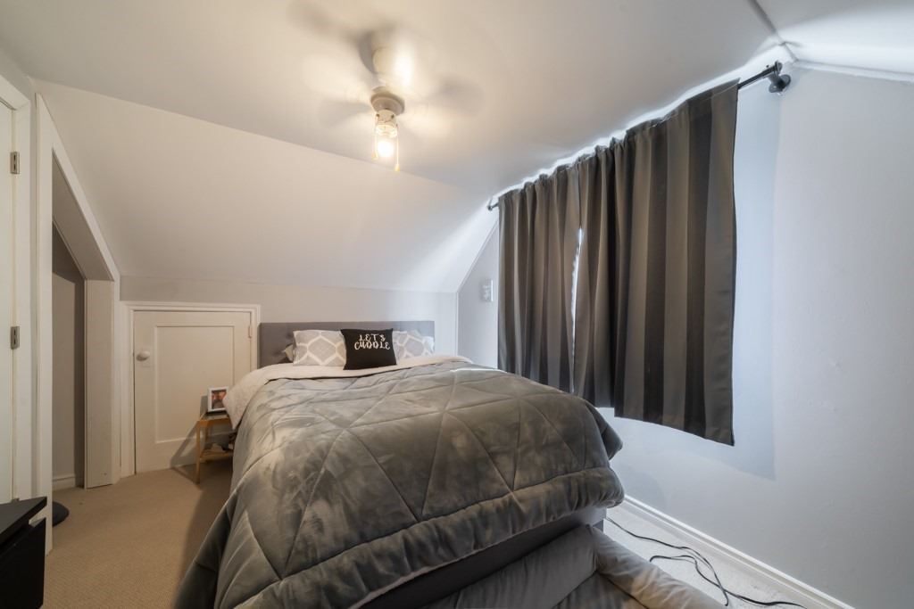 85 Exeter Rd