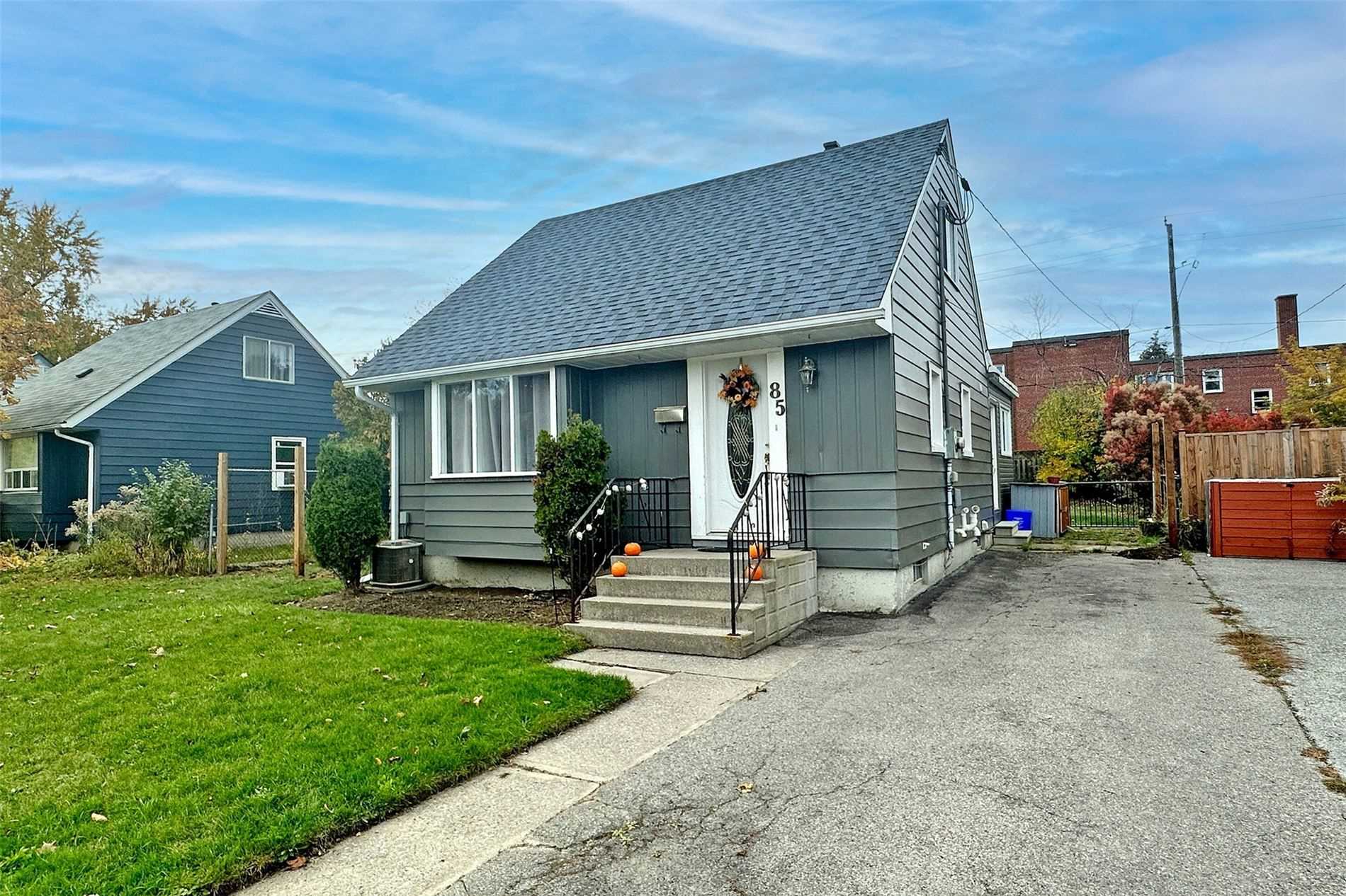 85 Exeter Rd
