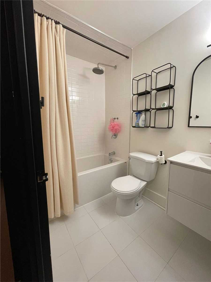 55 Bamburgh Circle #113