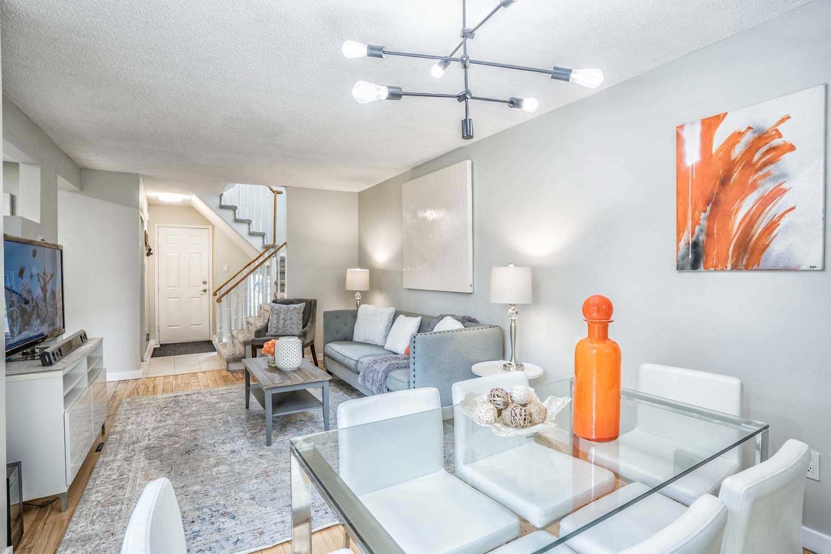 63 Barrett Cres