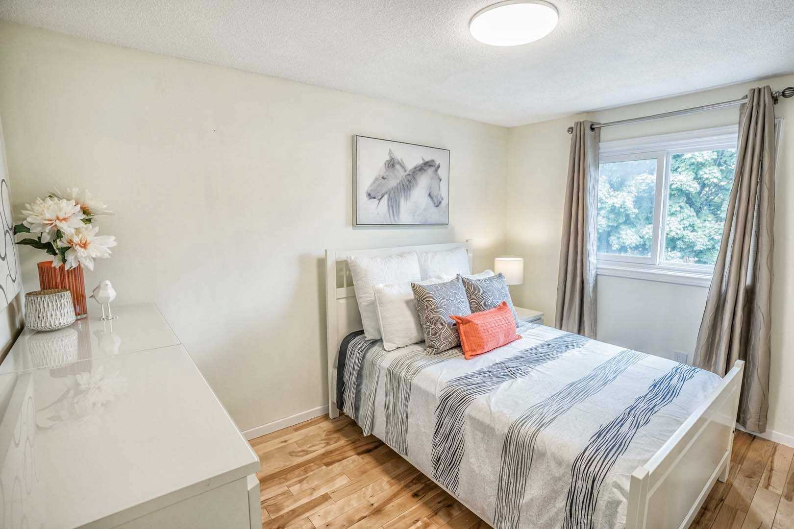 63 Barrett Cres