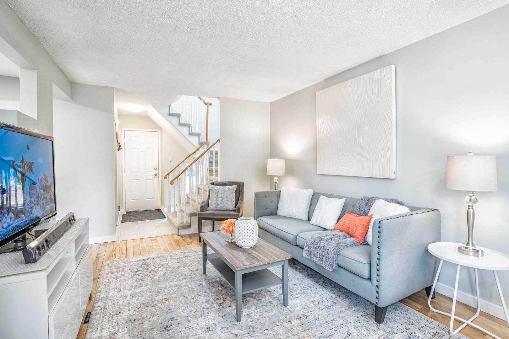 63 Barrett Cres