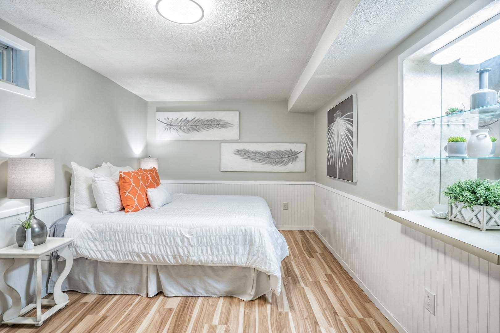 63 Barrett Cres