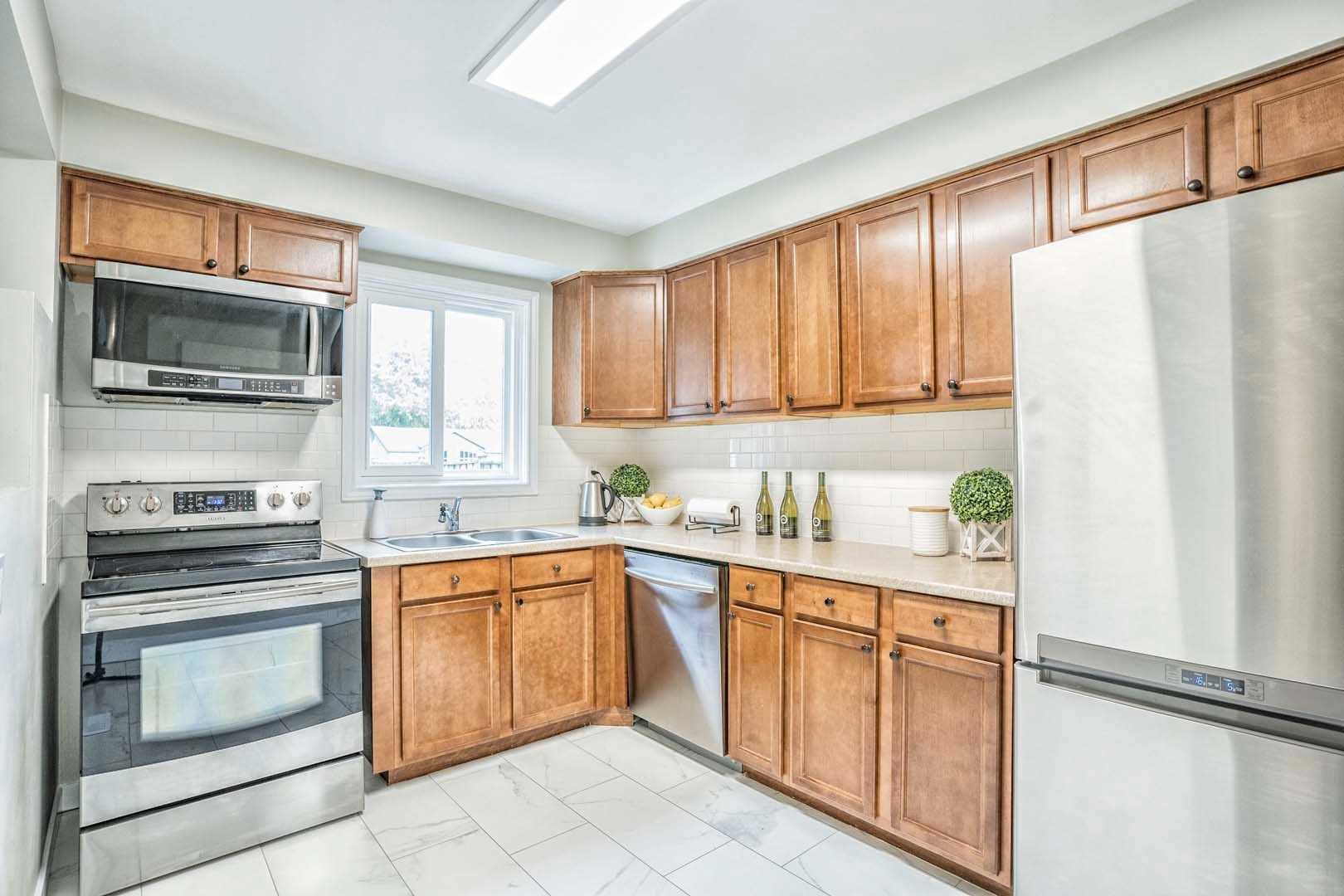 63 Barrett Cres