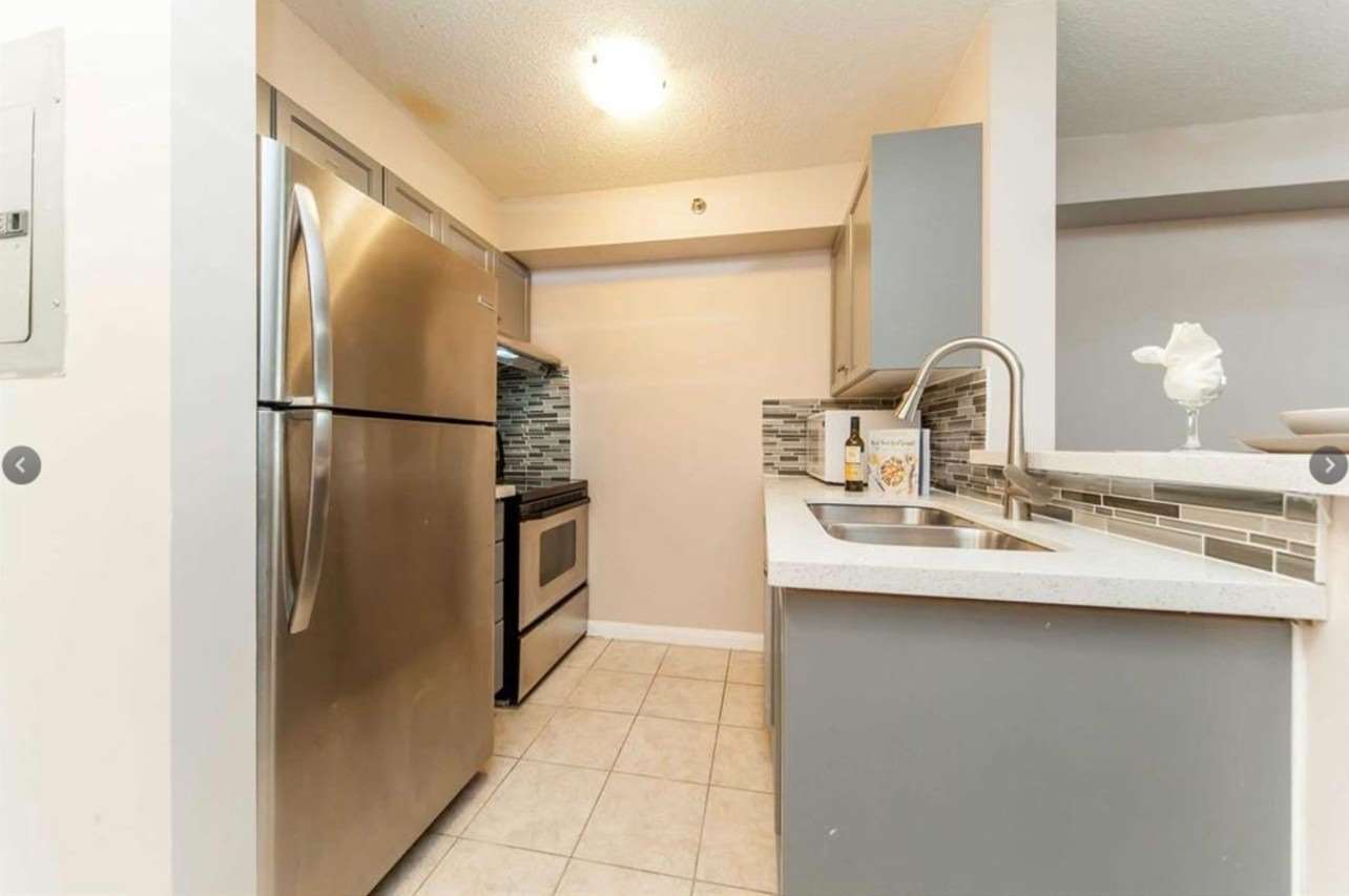 5225 Finch Ave E, #408