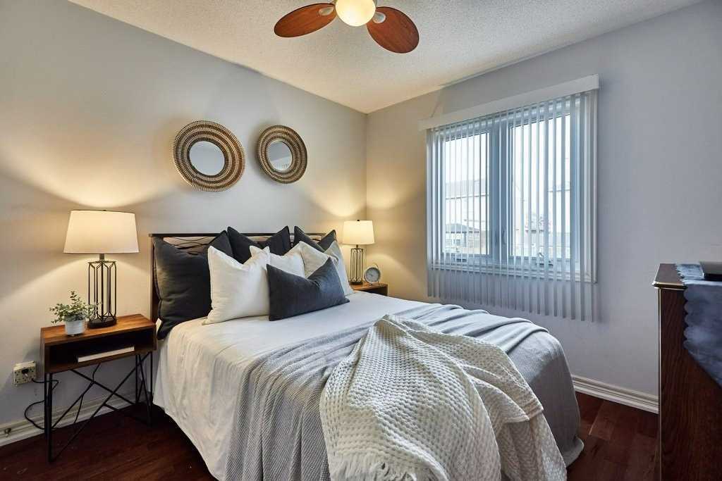 7 Robert Correll Crt