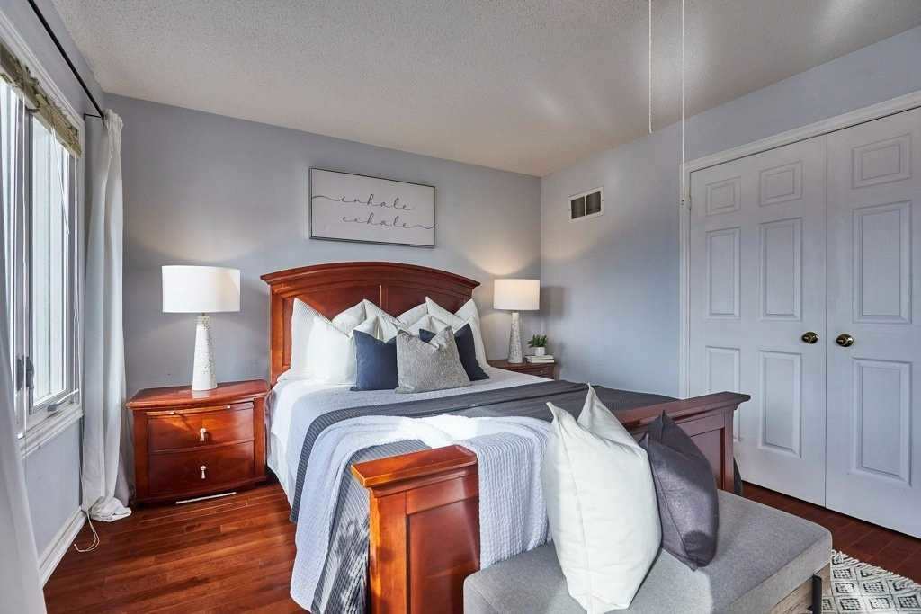 7 Robert Correll Crt