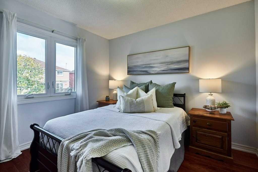 7 Robert Correll Crt