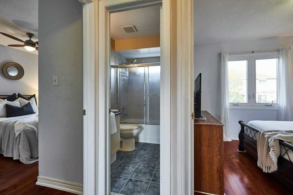 7 Robert Correll Crt