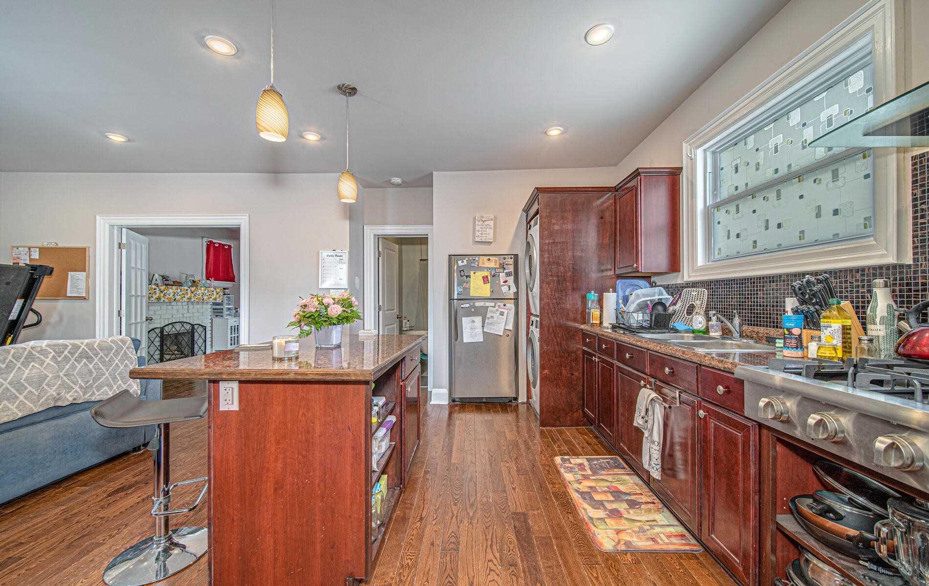 Listing E5801044 - Large Photo # 16