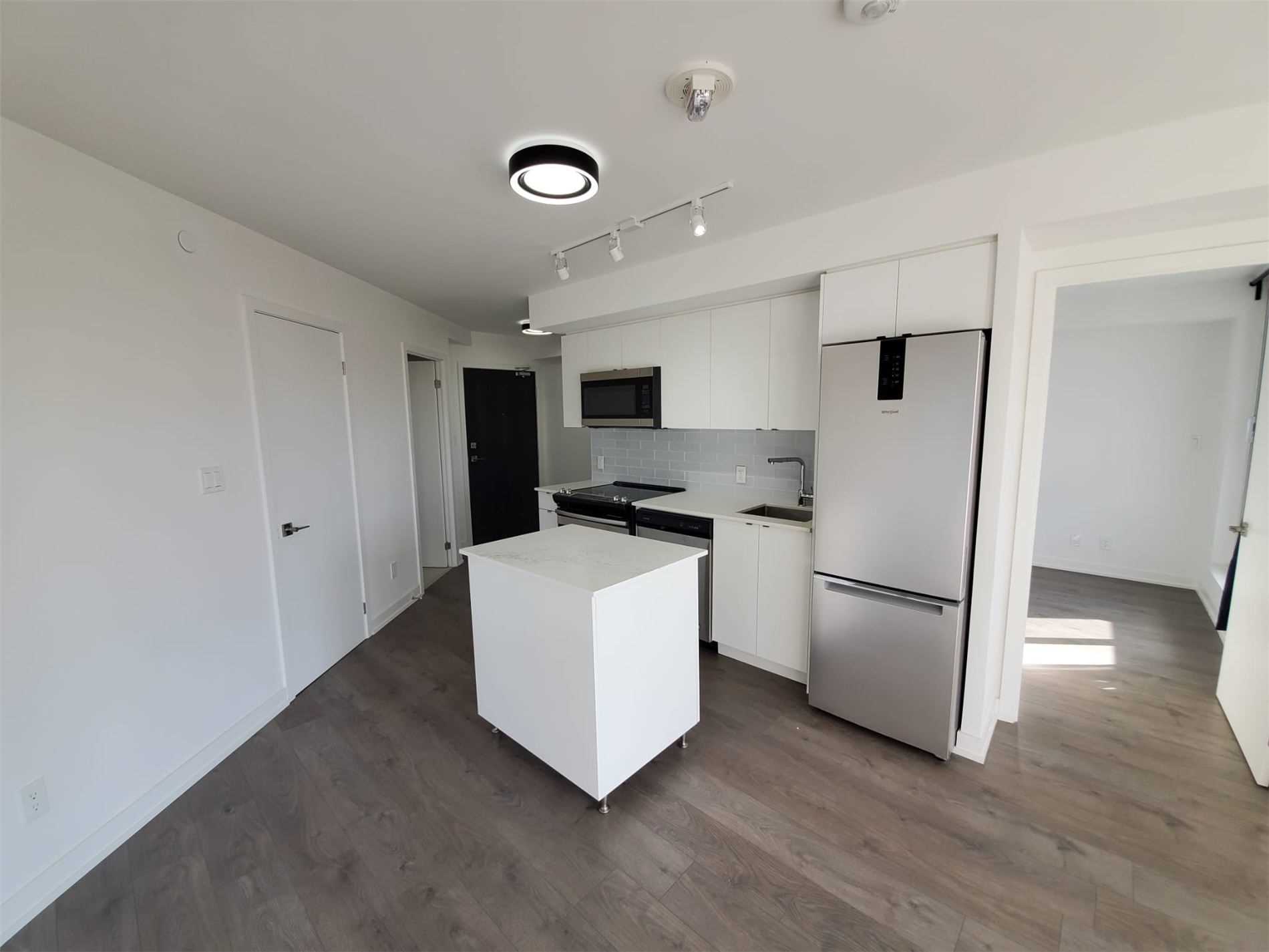1401 O'connor Dr, #208