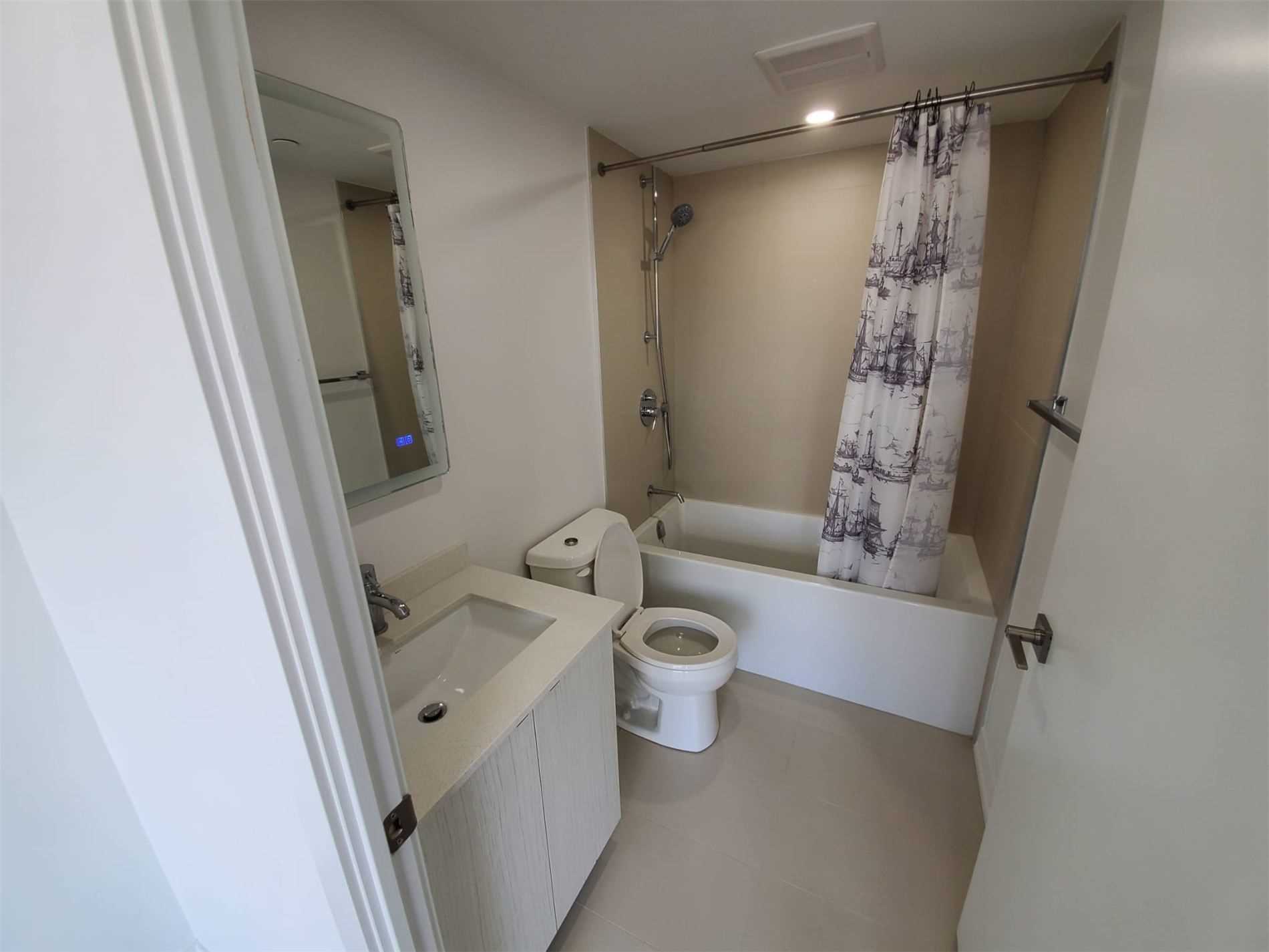 1401 O'connor Dr, #208