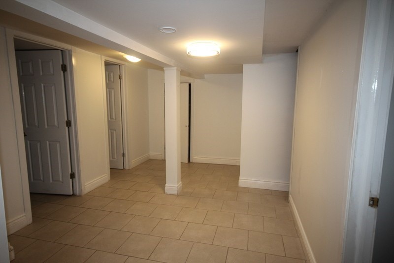 64 Admiral Road