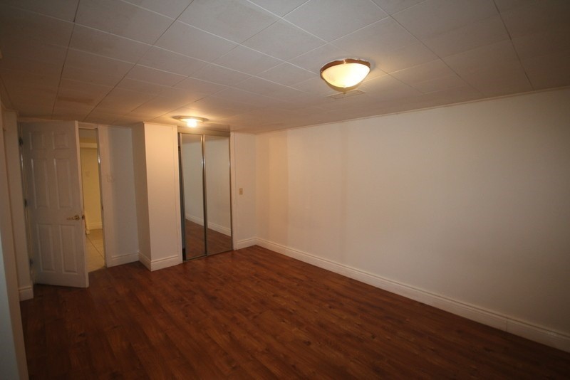 64 Admiral Road