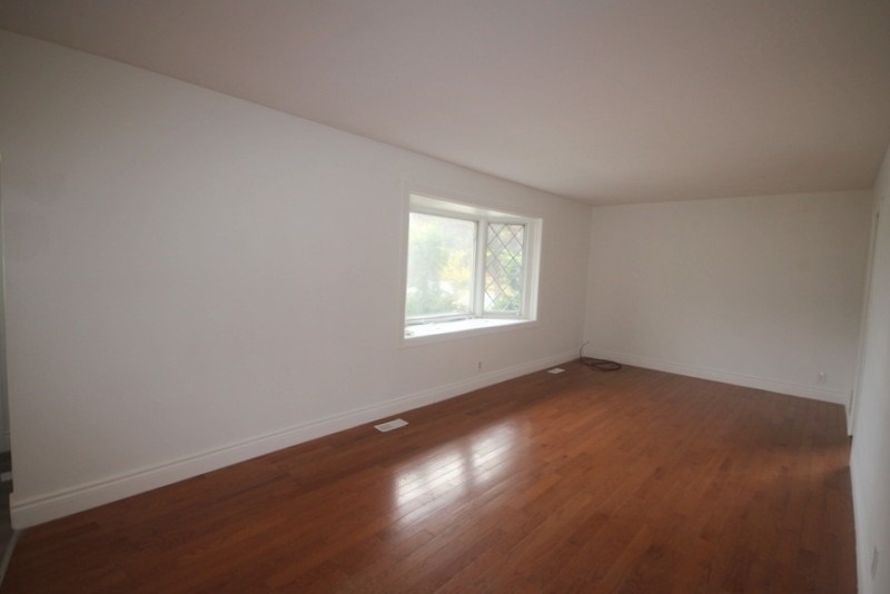 64 Admiral Road