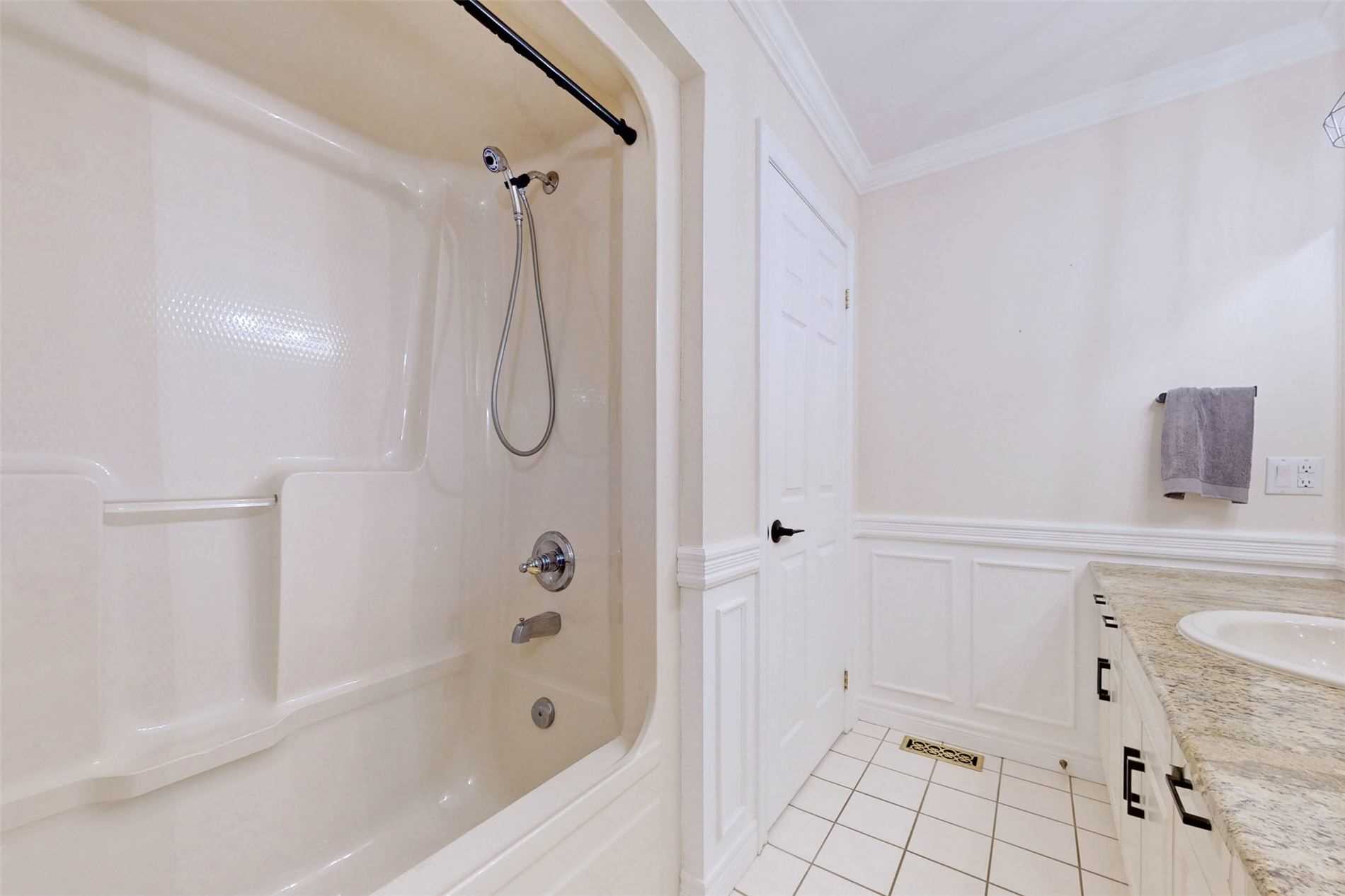 207 Aldred Drive