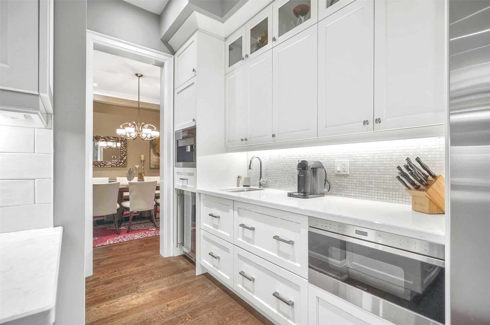10 Donwoods Cres