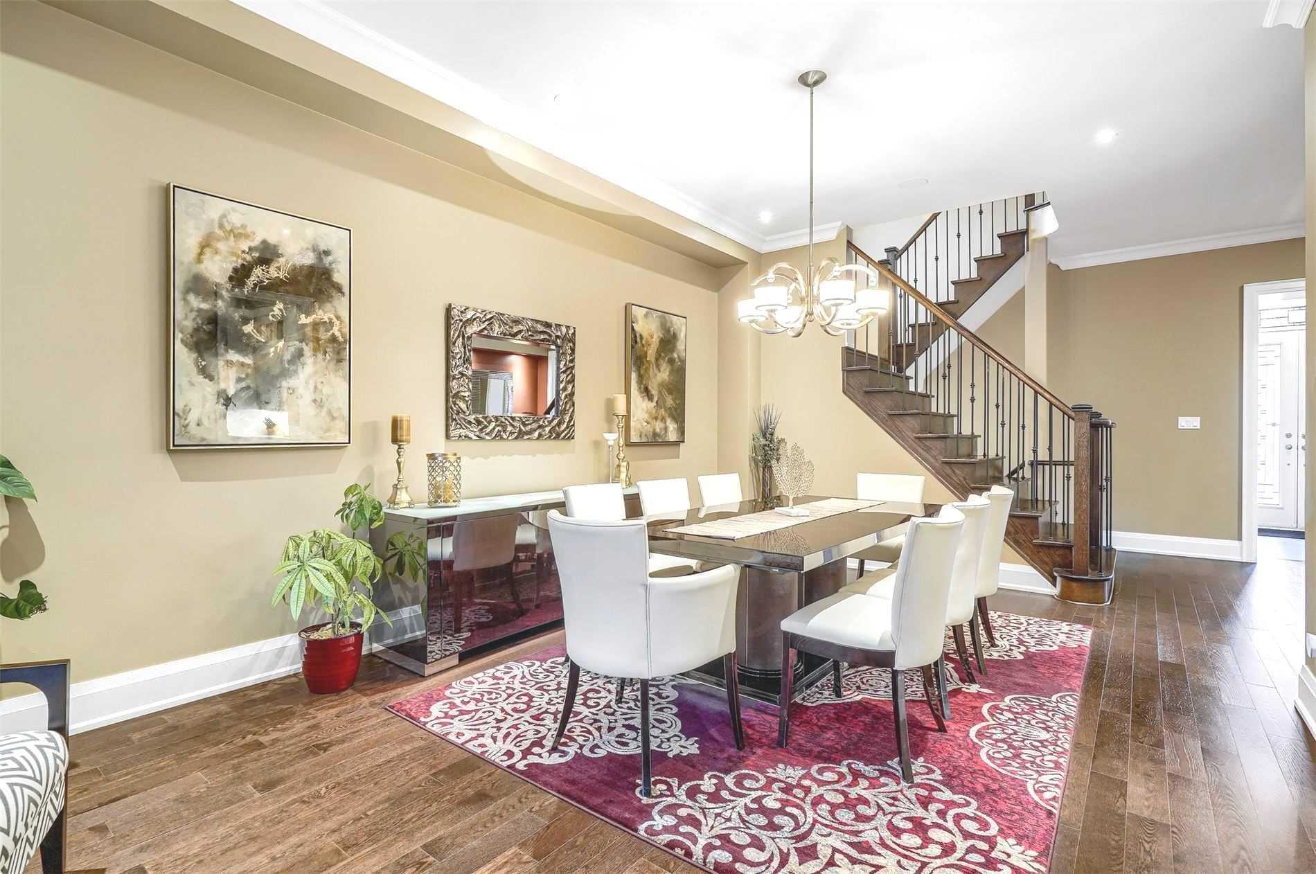 10 Donwoods Cres