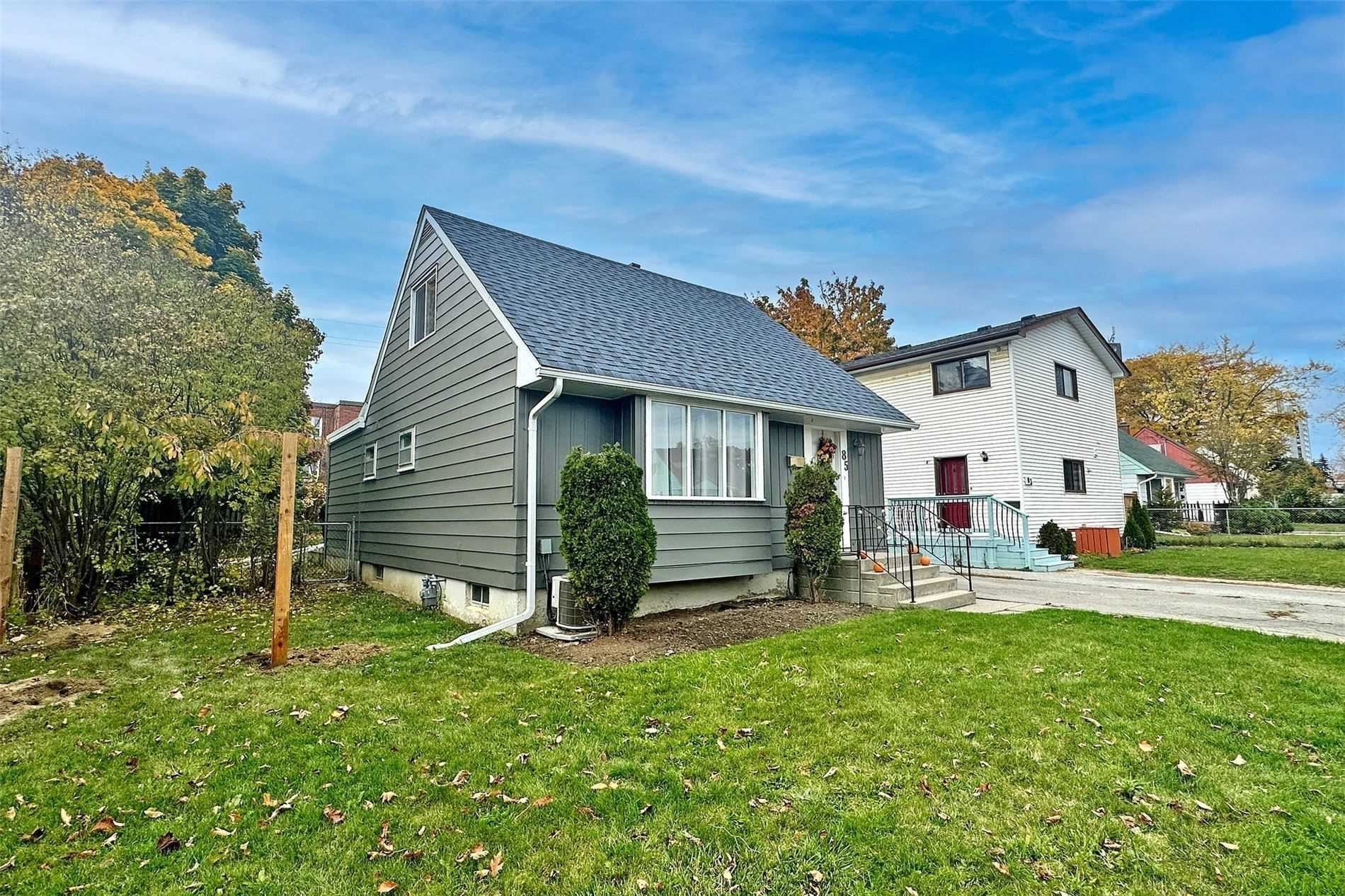 85 Exeter Rd