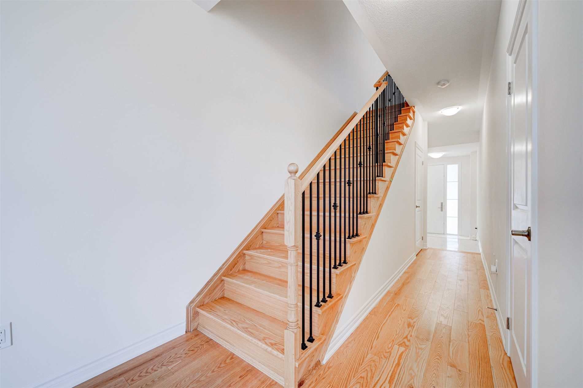 43 Lake Trail Way