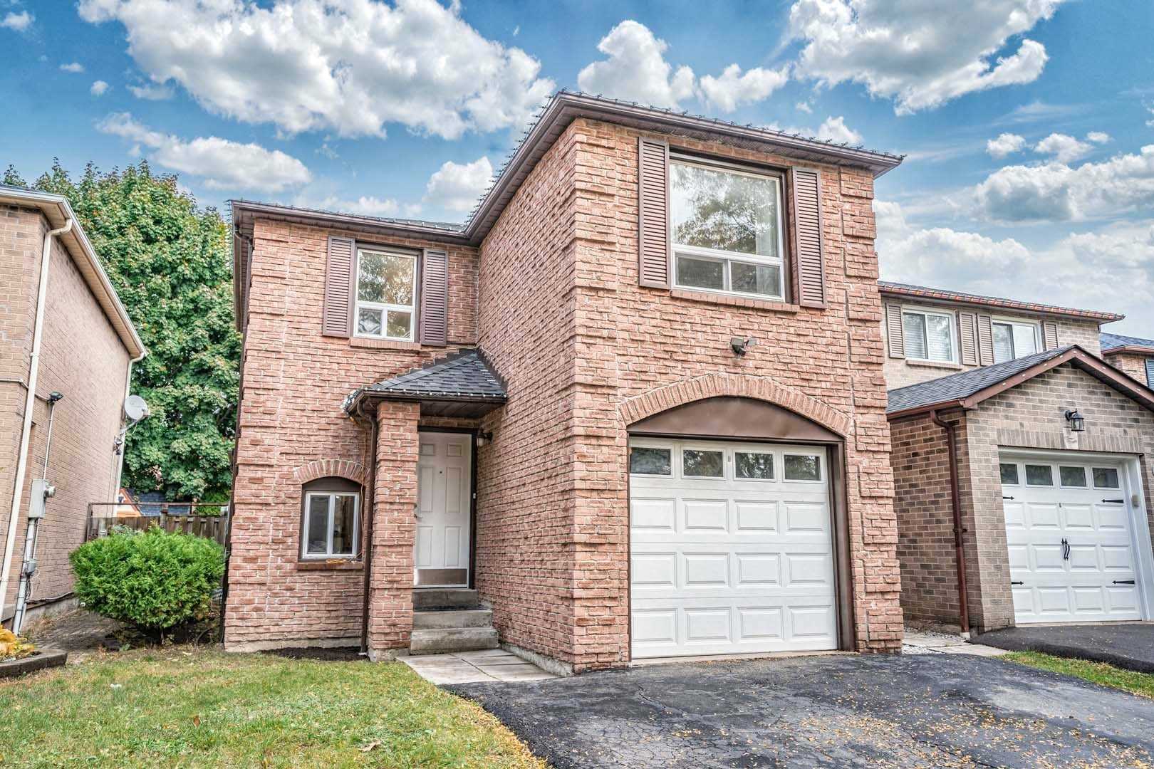 63 Barrett Cres