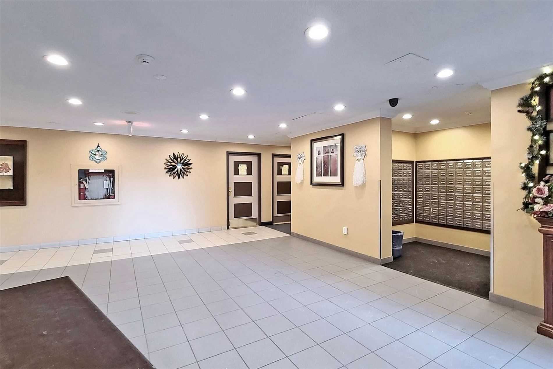 3050 Ellesmere Road #408