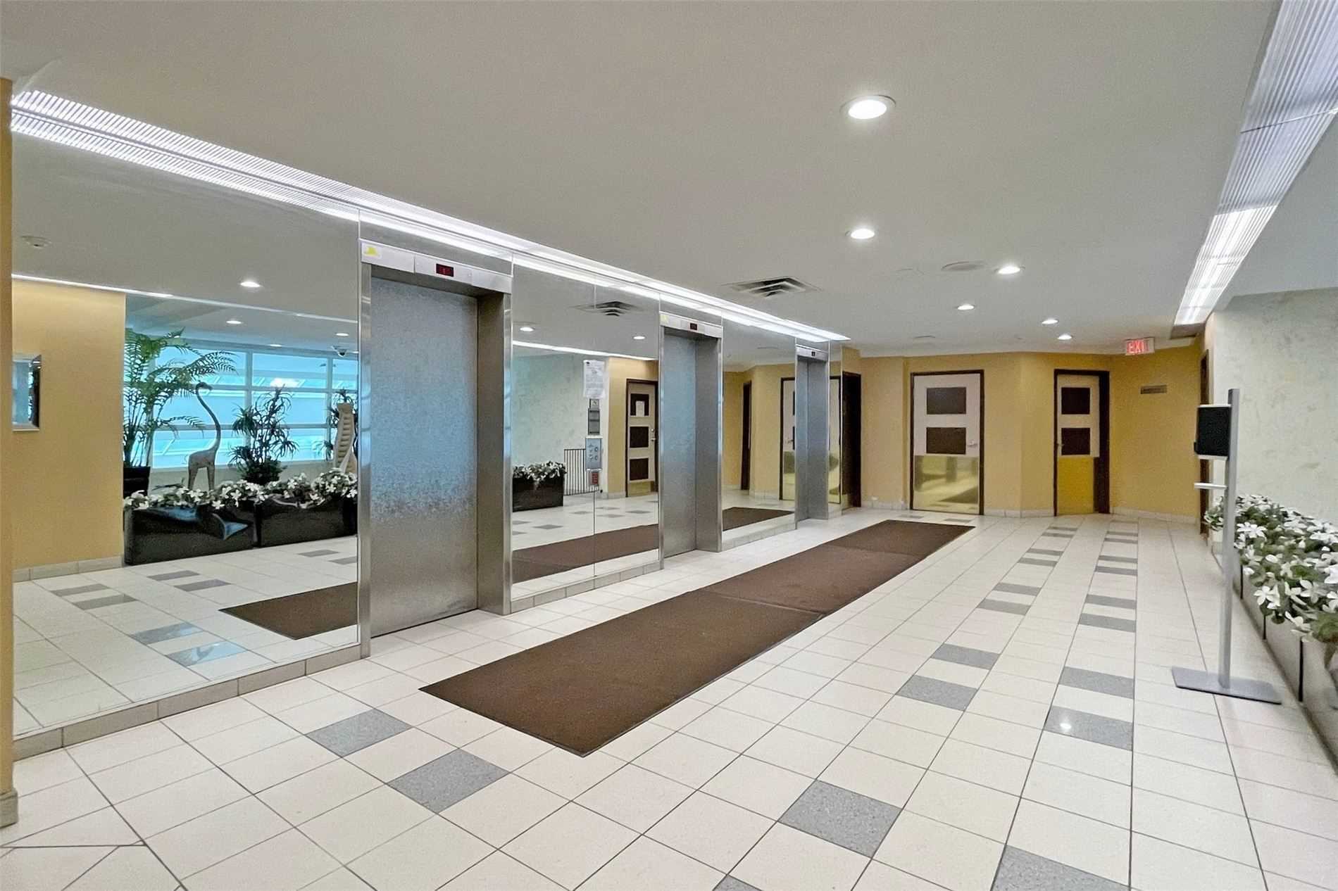 3050 Ellesmere Road #408