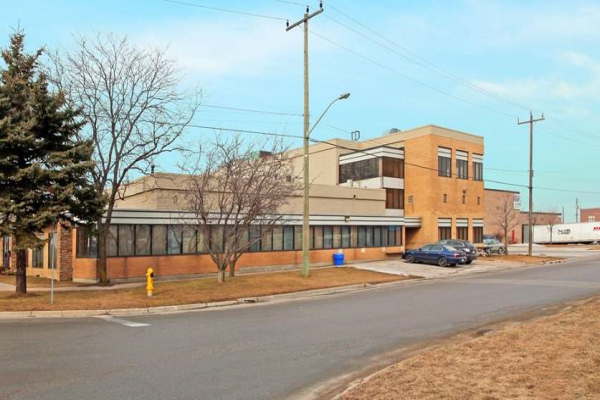 440 Comstock Rd, Toronto