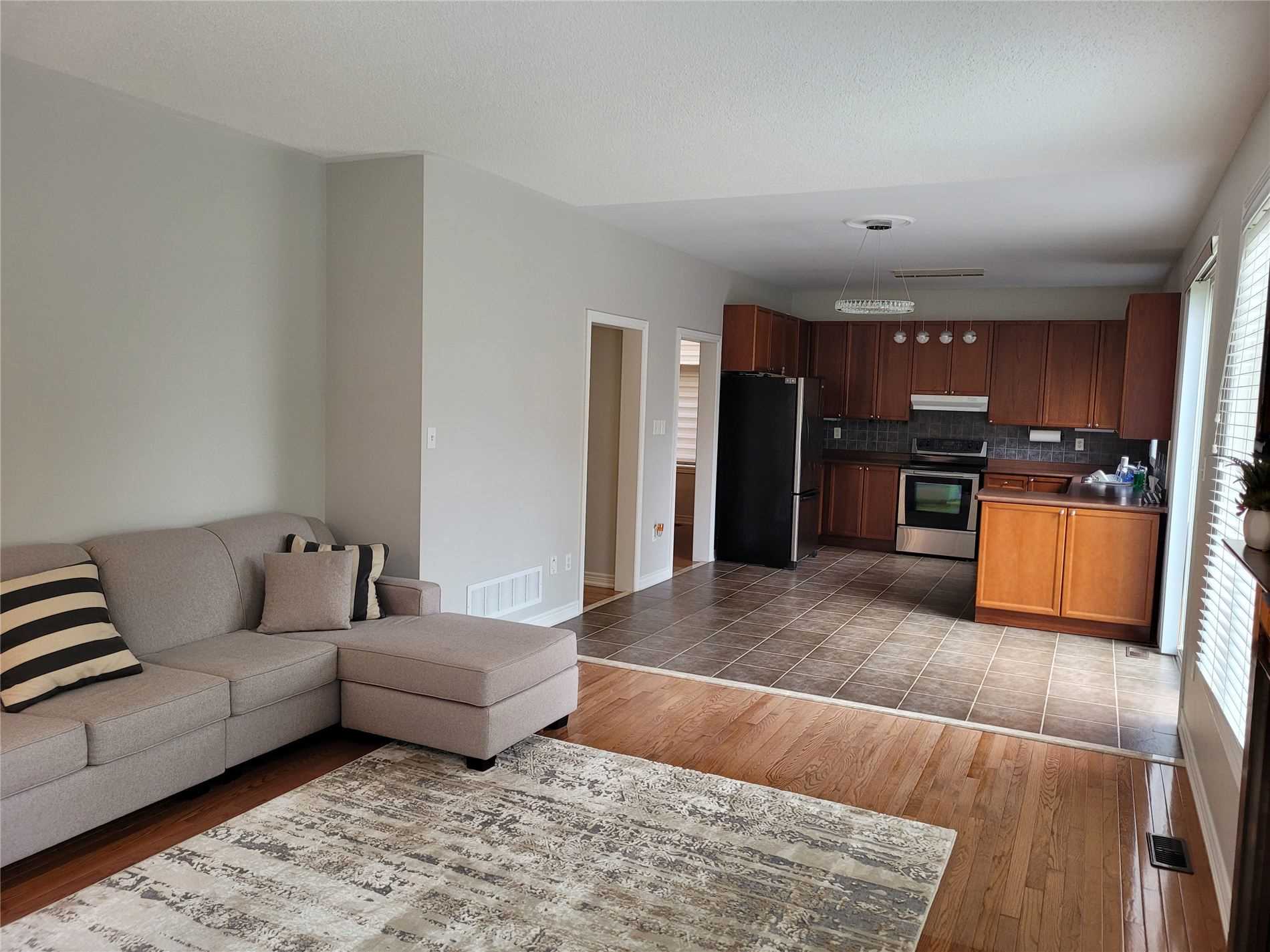191 Woodbine Avenue